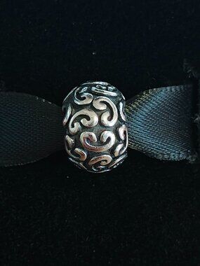 Authentic Pandora Retired Sterling Silver Feeling Groovy Designer Bead – 790400